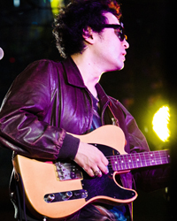 前野健太アー写